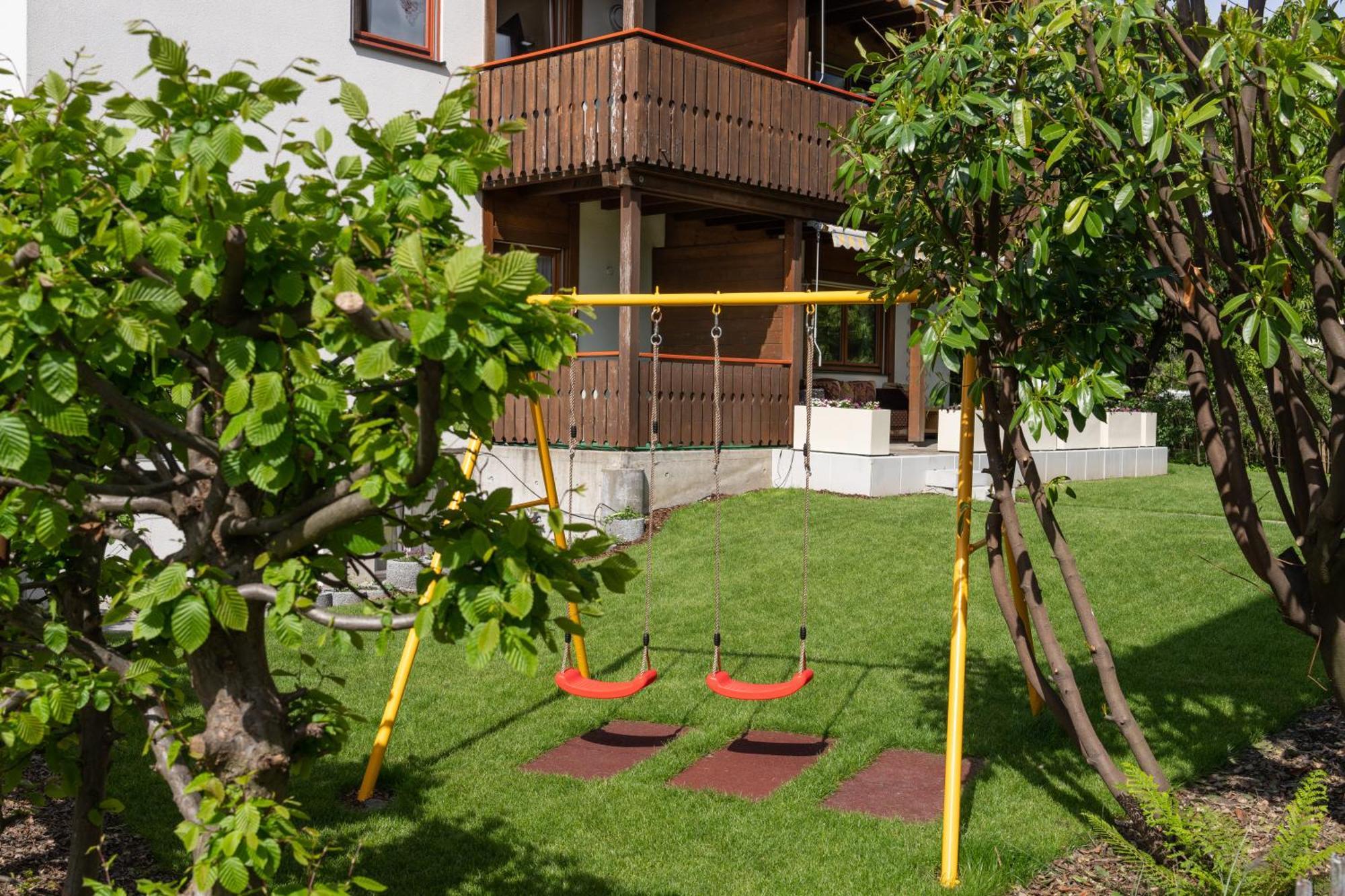 Between Lakes Apartments - 58 Interlaken Buitenkant foto