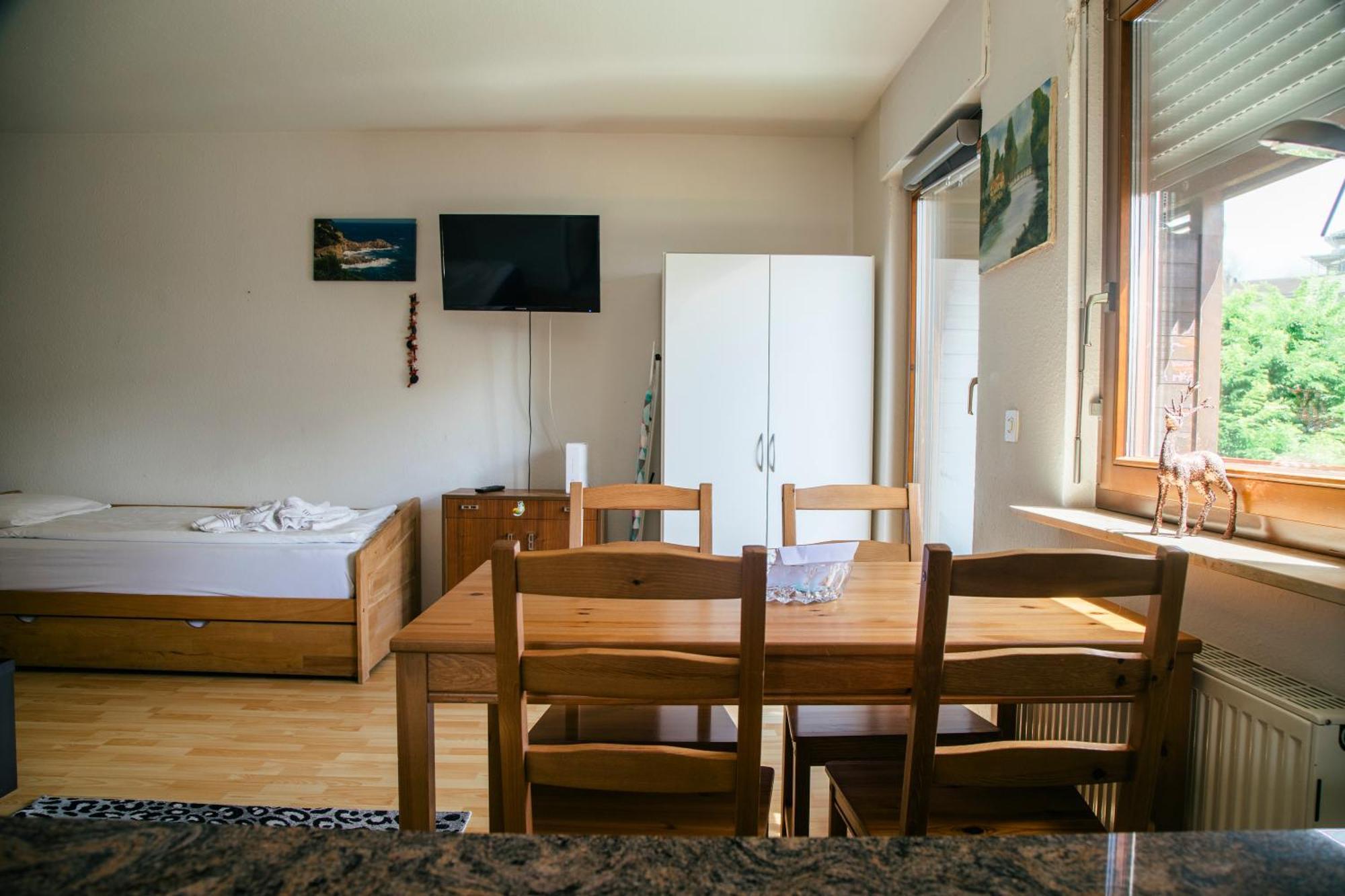 Between Lakes Apartments - 58 Interlaken Kamer foto